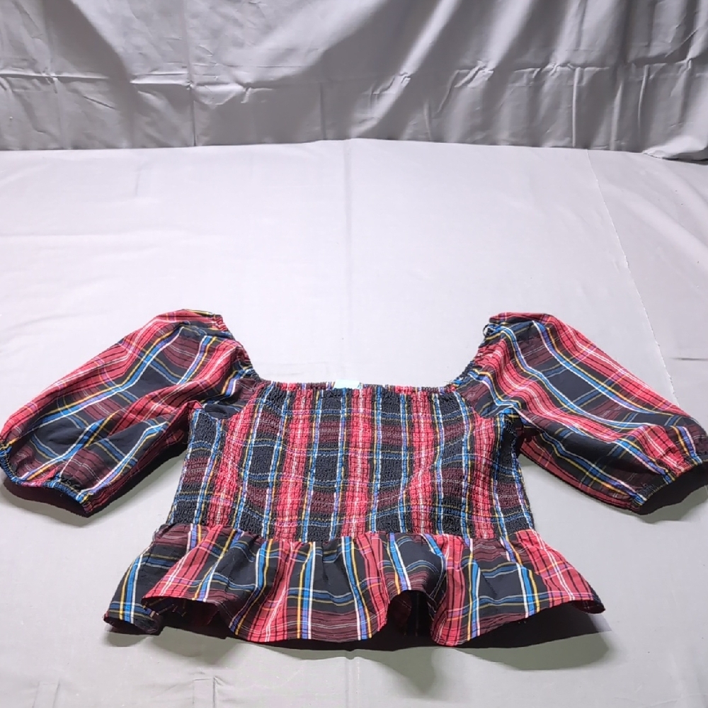 Draper James Red and Black Puff Sleeve Crop Blouse